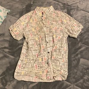 Empyre button down tee size XL